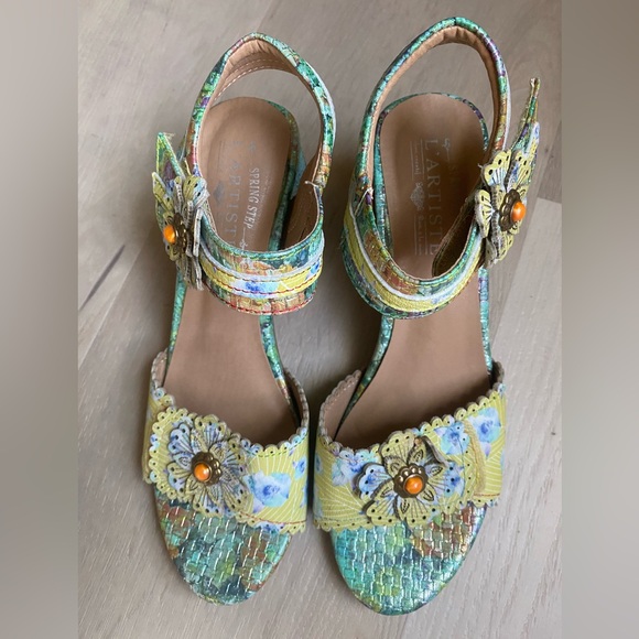 NWT! L\'Artiste by Spring Step Vogeush Floral Heeled Sandals - Size 8.5 (39)